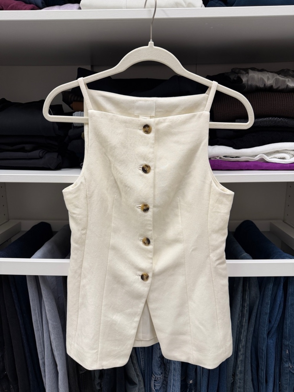 H&M Cream Button-Front Sleeveless Top